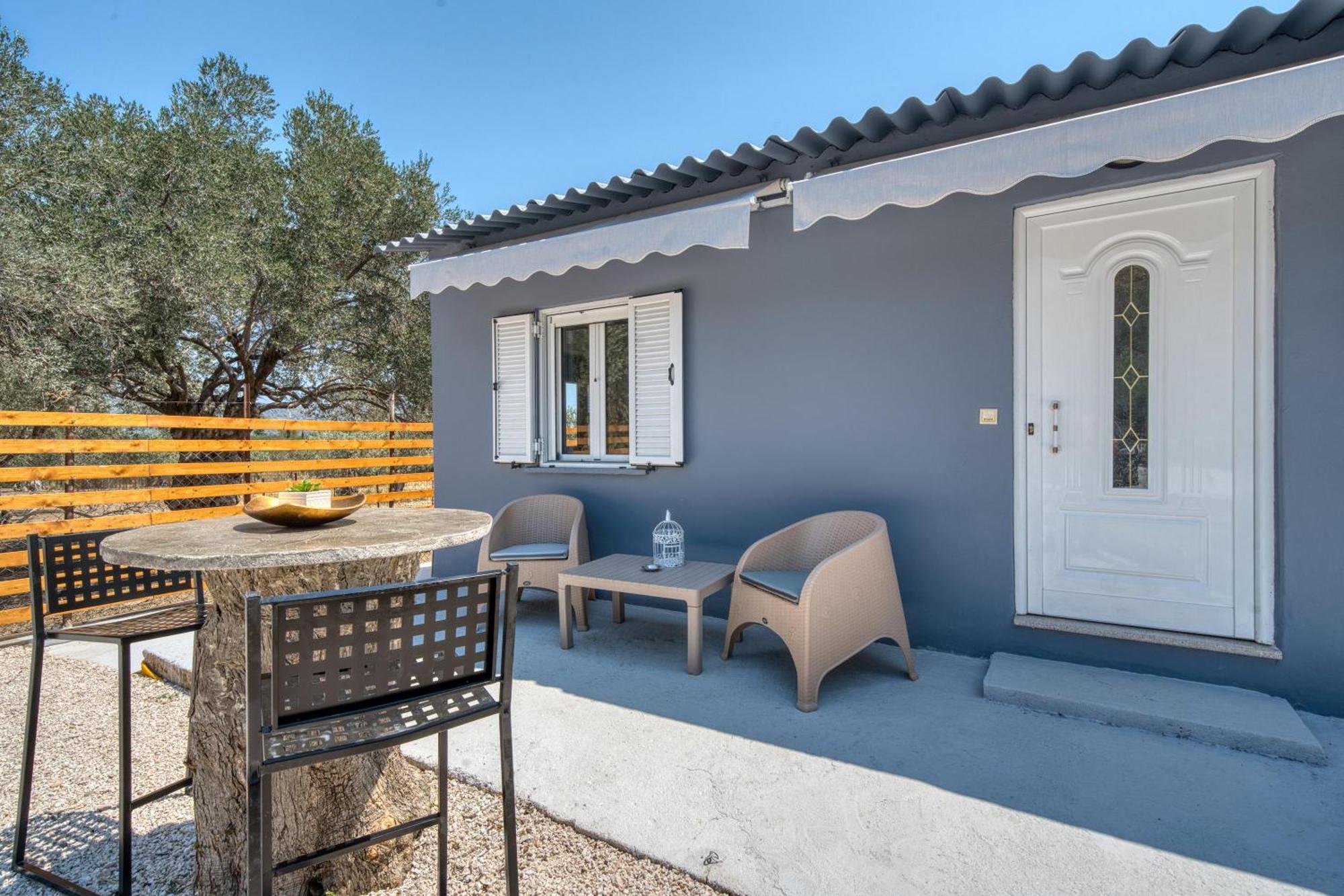 Poetree Holiday home