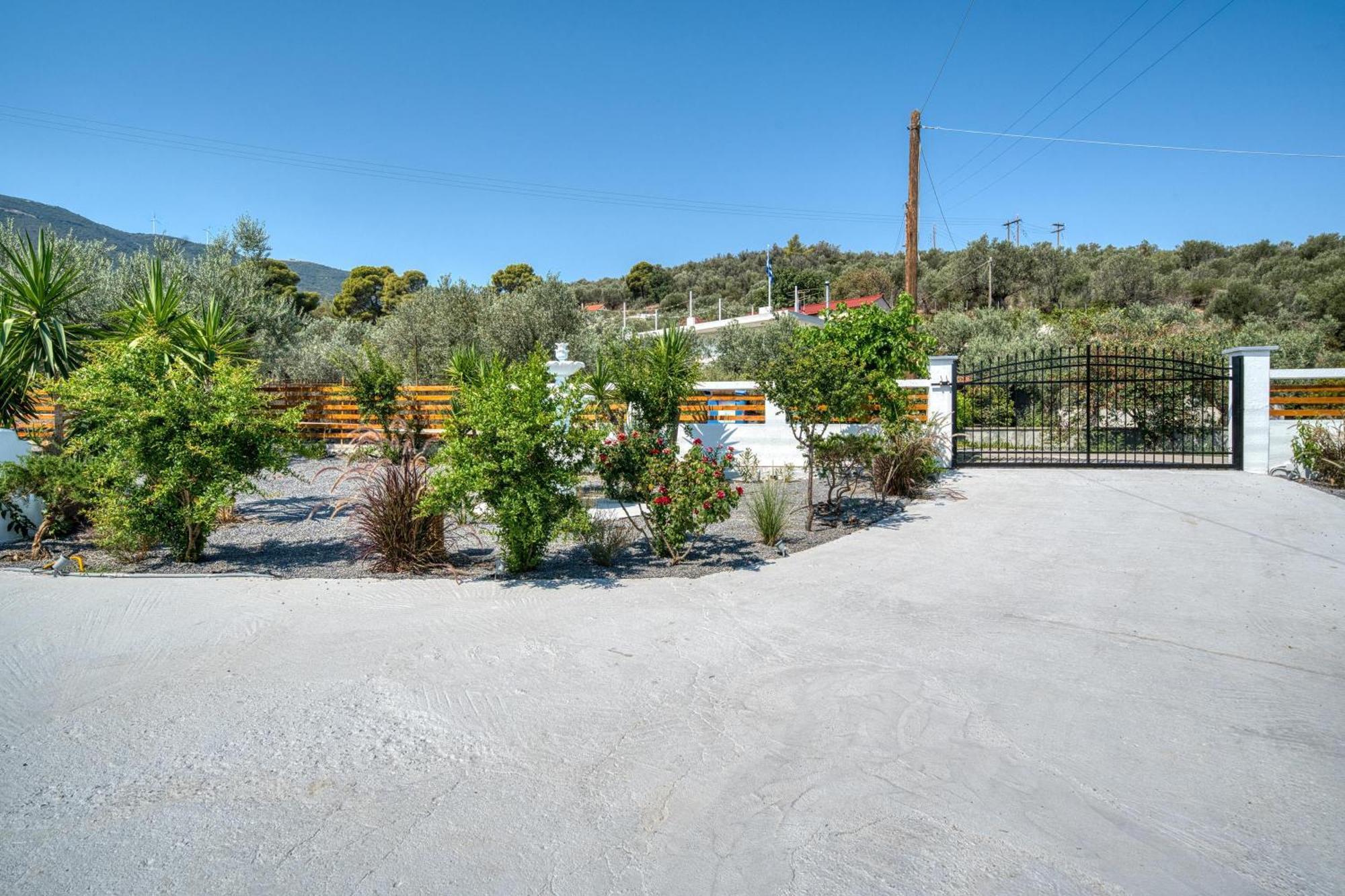 Poetree Holiday home